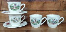 Ancien ensemble tasses d'occasion Ancien ensemble tasses d'occasion  Les Herbiers