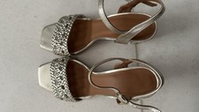 Sandales giorgia rose d'occasion  Malaucène