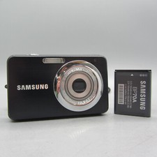 Samsung digital camera for sale  LEEDS