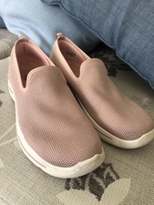 Sketchers archfit trainers for sale  WARLINGHAM
