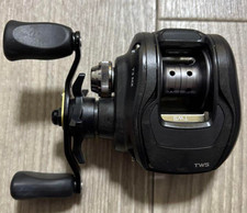Moulinet droit daiwa d'occasion  Expédié en France