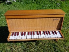 Chromatic toy piano d'occasion  Paris XVIII
