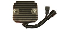 Regolatore tensione voltage usato Regolatore tensione voltage usato  Italia