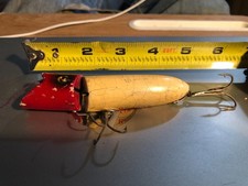 ANTIGA ISCA DE PESCA VINTAGE HEDDON ZIG WAG 4" MADEIRA VERMELHA BRANCA ROBALO hzw01, usado comprar usado  Enviando para Brazil