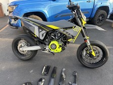 husqvarna supermoto for sale  BURTON-ON-TRENT