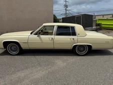 1983 cadillac fleetwood for sale  Sterling Heights