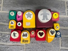 Lote de 14 perfurações de papel boneca círculo coração trem querubim estrela pata de pelúcia árvore comprar usado  Enviando para Brazil