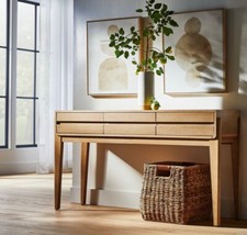 Entry way table for sale  Naperville