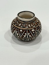 Mini pote artista assinado Gloria Bogulas 1:12 vintage cerâmica sudoeste nativo americano comprar usado  Enviando para Brazil