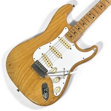 Fender japan st71 d'occasion  Expédié en Belgium