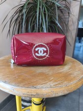 Chanel trousse toilette d'occasion  Hergnies
