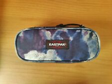 Astuccio eastpak oval usato  Alba