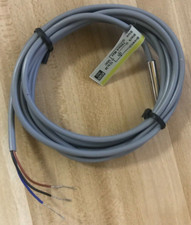 Omron e2e c1c1 usato  Italia