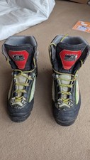 Garmont boots for sale  WETHERBY