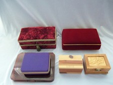 Collection vintage jewelry for sale  Fremont