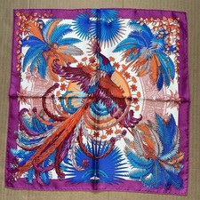Hermes silk scarf d'occasion  Expédié en Belgium