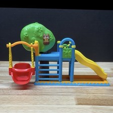 Mattel Dora the Explorer Casa de Bonecas Casa na Árvore Playground Conjunto Slide Swing 2004, usado comprar usado  Enviando para Brazil