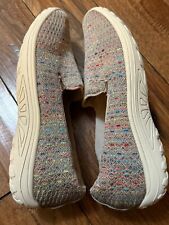 Usado, Sapatos Skechers Feminino 8 Ajuste Relaxado Reggae Fest Slip Ons 49291 Taupe comprar usado  Enviando para Brazil