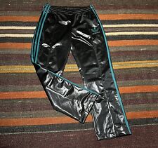 Pantaloni lucidi adidas usato  Ginestra