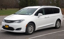 Chrysler pacifica 2017 gebraucht kaufen  Göttingen