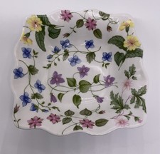 Queen bone china for sale  GOOLE