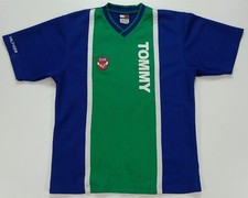 Raro Vintage Tommy Hilfiger Feitiço fora Leão Brasão Patch Jersey Camiseta Anos 90 Juventude Xl comprar usado  Enviando para Brazil