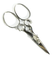 Ciseaux ancien nécessaire d'occasion Ciseaux ancien nécessaire d'occasion  Thaon-les-Vosges