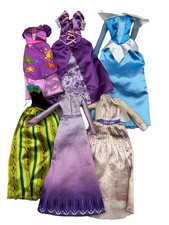 LOTE DE ROUPAS BONECA BARBIE N30 MODA DISNEY VESTIDO RAPUNZEL EMARANHADOS CONGELADOS comprar usado  Enviando para Brazil