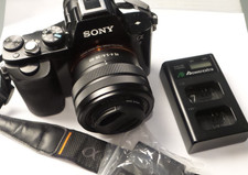 Câmera Digital Mirrorless Sony Alpha A7 24.3 MP - Preta Com Lente 28-60mm SEL2860 comprar usado Câmera Digital Mirrorless Sony Alpha A7 24.3 MP - Preta Com Lente 28-60mm SEL2860 comprar usado  Enviando para Brazil