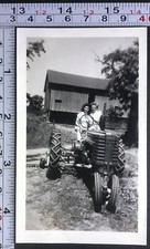 Women tractor farm for sale  Weatherly