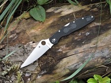 Folding knife spyderco d'occasion  Expédié en Belgium
