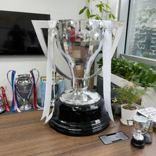 Troféu de futebol espanhol La Liga réplica de resina 65 cm altura _tamanho completo comprar usado  Enviando para Brazil