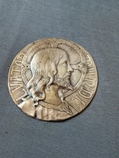 Medaille jesus christ d'occasion  Bagneux