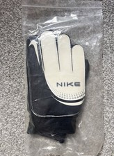 Nike goalkeeper gloves for sale  SUNDERLAND