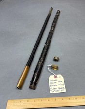 (2) Bainhas de espada originais vintage com peças de anéis-L@@K-C00L!! comprar usado (2) Bainhas de espada originais vintage com peças de anéis-L@@K-C00L!! comprar usado  Enviando para Brazil