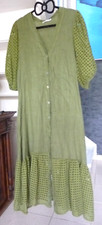 Jolie robe vert d'occasion  Pont-sur-Yonne