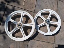 Pair white skyway for sale  AYLESBURY