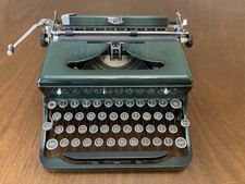 vintage portable manual typewriter for sale vintage portable manual typewriter for sale Riverview