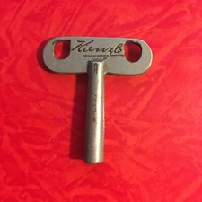 Kienzle key winding d'occasion  Expédié en Belgium