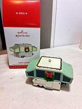 Usado, ORNAMENTO DE REBOQUE DE BARRACA HAPPY CAMPER HALLMARK 2015 comprar usado  Enviando para Brazil
