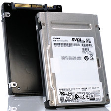Usado, SSD Kioxia CD6-R 15.36TB KCD6XLUL15T3 PCIe 4.0 X4 8GB/s TLC 1 DWPD U.3 NVMe 2.5" comprar usado  Enviando para Brazil