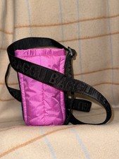 Usado, Bolsa tiracolo Baggu garrafa de água rosa quente estilingue garrafa de água inchada comprar usado  Enviando para Brazil