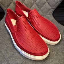 Crocs iconic comfort for sale  Buford