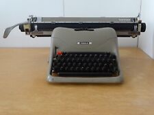 Macchina scrivere olivetti usato  Nibionno