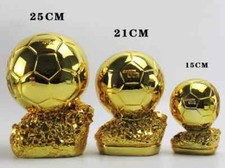 Nova réplica 1:1 Ballon d'or troféu de futebol fãs de futebol lembrança enfeite de resina, usado comprar usado  Enviando para Brazil