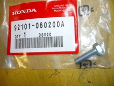 Boulon heaxgonal 6x20 d'occasion  Verneuil-l'Étang