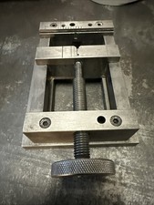 Morsa de bancada Moore Jig Bore Bay State perfil baixo 4 1/2” comprar usado  Enviando para Brazil