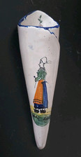 Ancien vase cornet d'occasion  Saumur