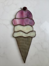 Vitral vintage apanhador de sol cone de sorvete rosa branco cereja feito à mão pequeno comprar usado  Enviando para Brazil
