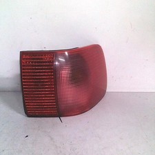 Feu arriere principal d'occasion Feu arriere principal d'occasion  Saint-Étienne-du-Rouvray